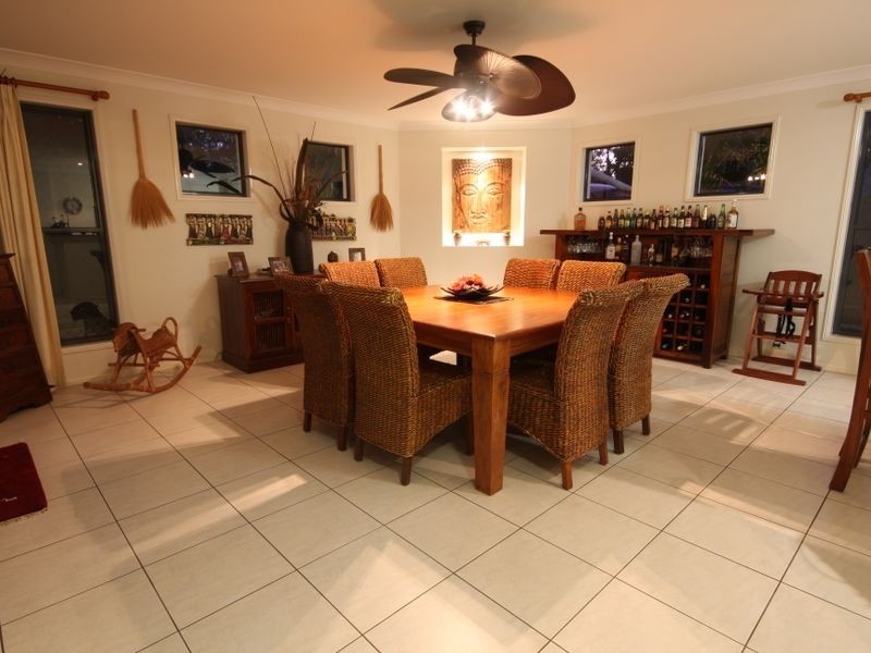 4 Gammon Pl, Parkinson QLD 4115