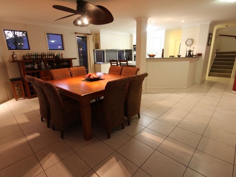 4 Gammon Pl, Parkinson QLD 4115