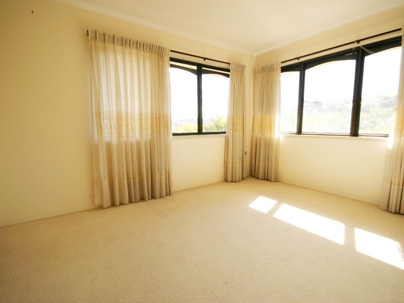 33 Metropole St, Robertson QLD 4109