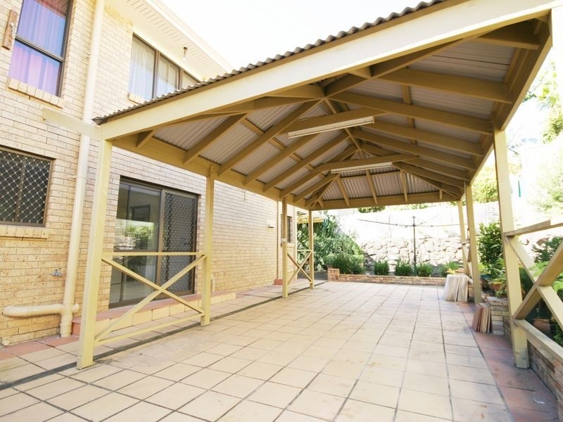 33 Metropole St, Robertson QLD 4109