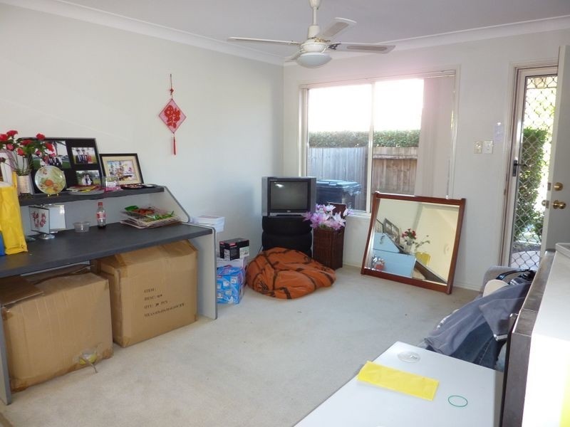 5/76 Bleasby Rd, Eight Mile Plains QLD 4113