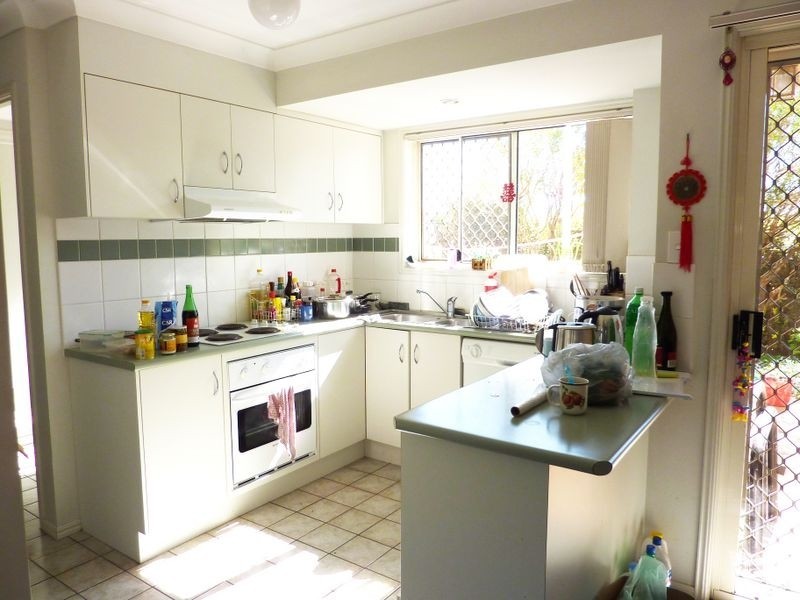 5/76 Bleasby Rd, Eight Mile Plains QLD 4113