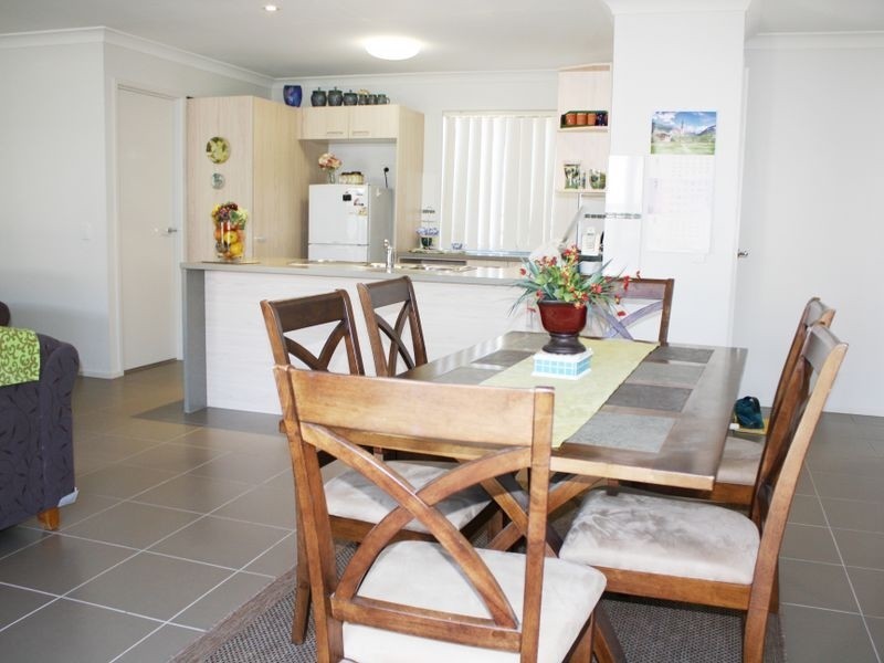 5 Yengo St, Parkinson QLD 4115