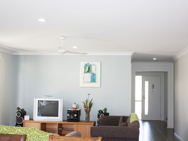 5 Yengo St, Parkinson QLD 4115