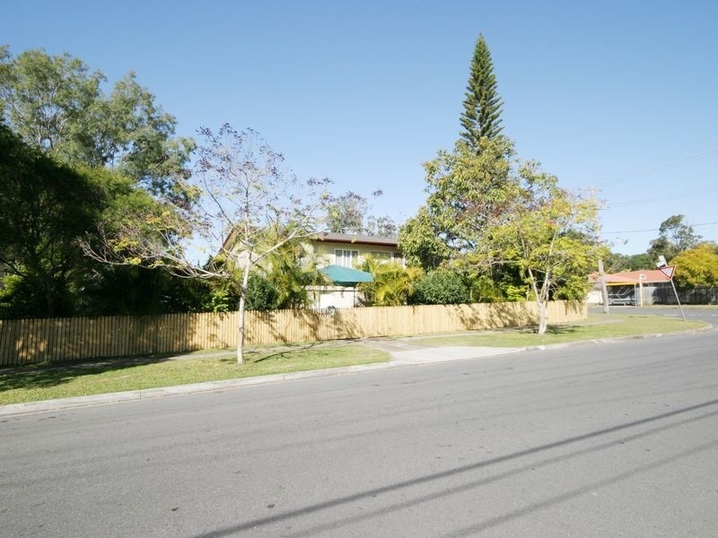 80 Ditton Road, Sunnybank Hills QLD 4109