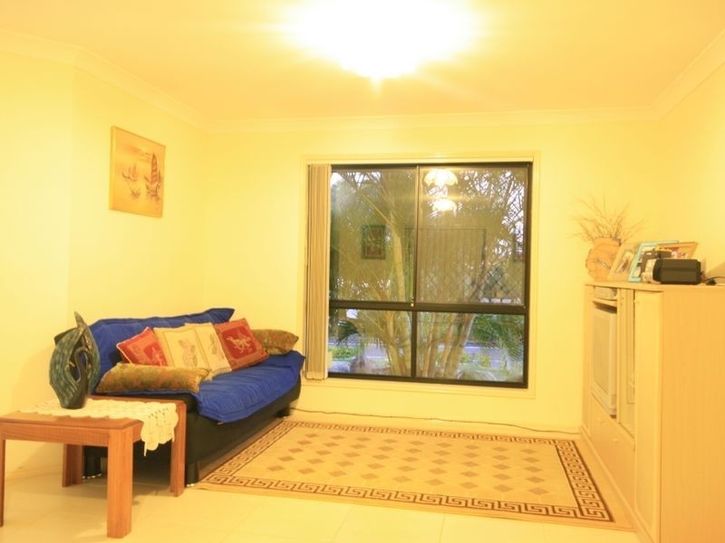 68 Honeysuckle Wy, Calamvale QLD 4116