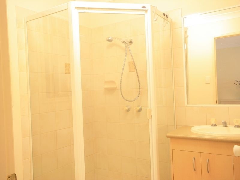 68 Honeysuckle Wy, Calamvale QLD 4116