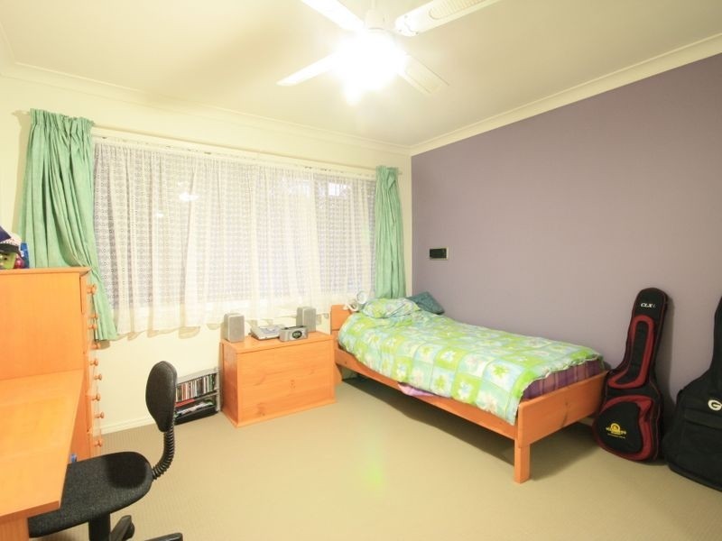 15 Chartreuse Street, Sunnybank Hills QLD 4109