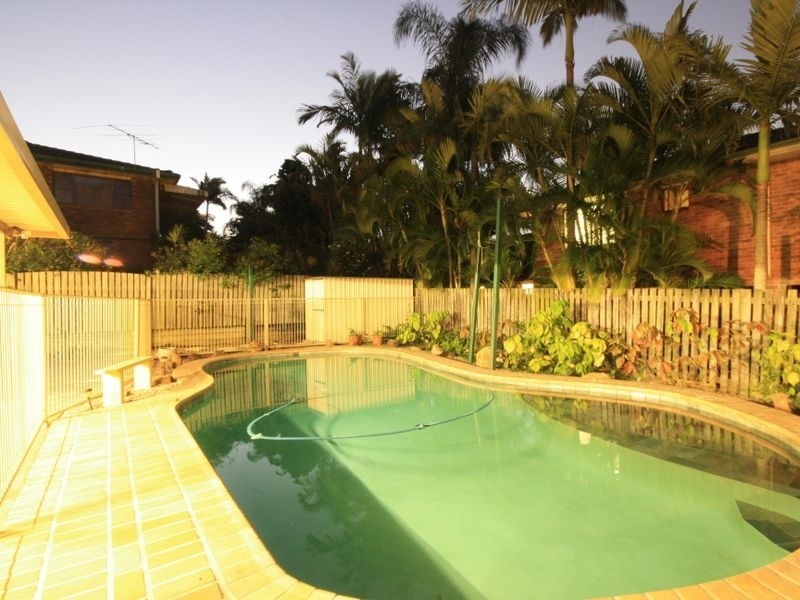 15 Chartreuse Street, Sunnybank Hills QLD 4109