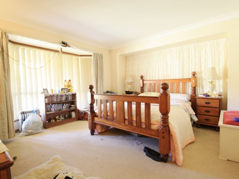 81 Ontario Cr, Parkinson QLD 4115