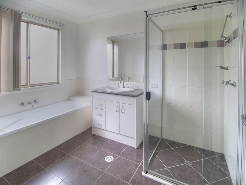 4 Ribbonwood Street, Sunnybank Hills QLD 4109