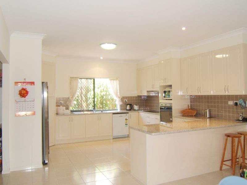 9 Ellendale Circuit, Eight Mile Plains QLD 4113
