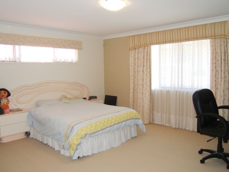 9 Ellendale Circuit, Eight Mile Plains QLD 4113