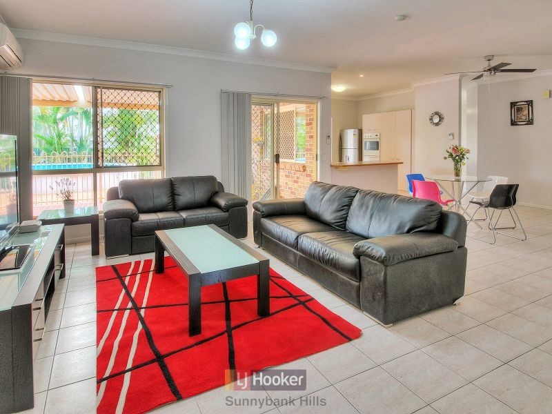 1 Violet Place, Calamvale QLD 4116