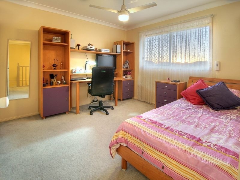 10 Tiberius Court, Parkinson QLD 4115