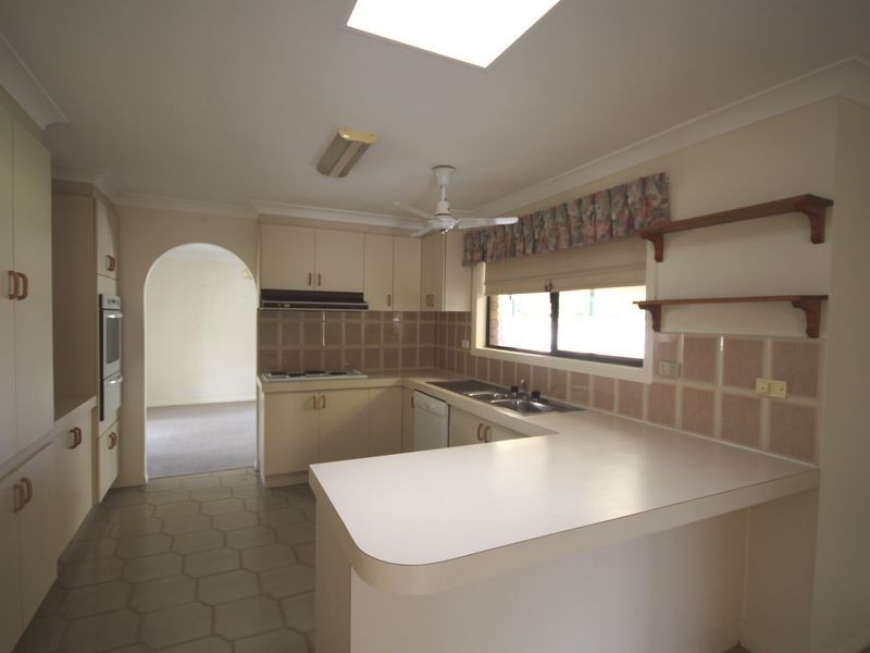 4 Excelsa Street, Sunnybank Hills QLD 4109