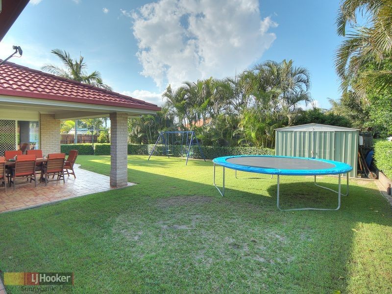 24 Bowood Place, Parkinson QLD 4115
