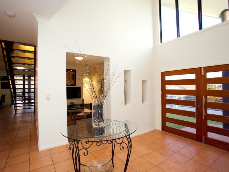 80 Golden Rain Pl, Stretton QLD 4116