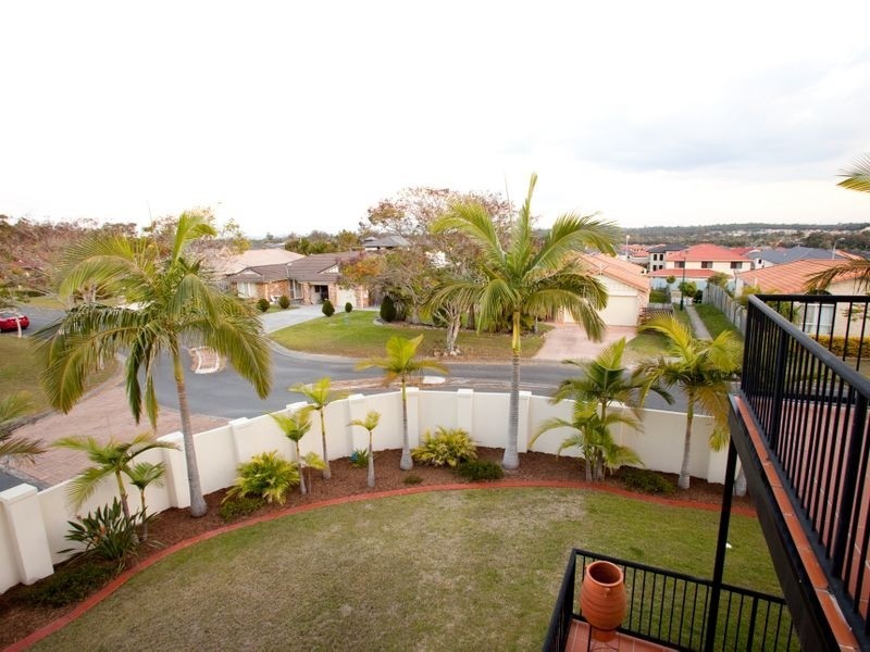 80 Golden Rain Pl, Stretton QLD 4116