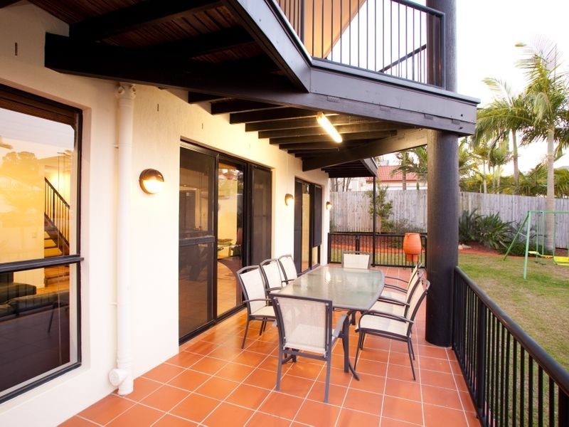 80 Golden Rain Pl, Stretton QLD 4116