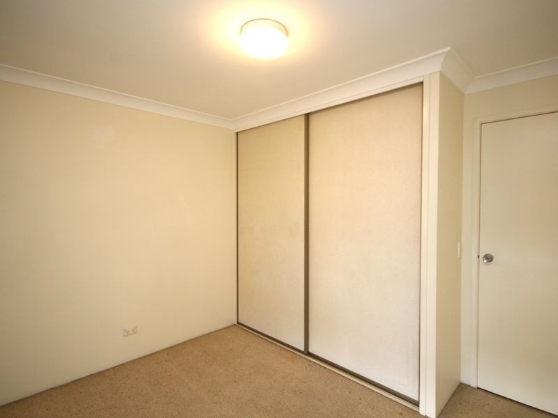 8/52 Carnaby Street, Macgregor QLD 4109