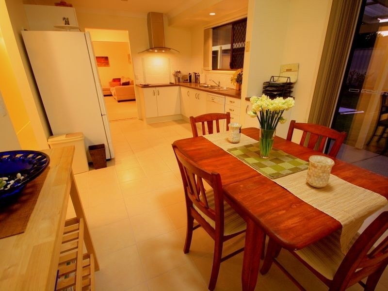 8 Tanglewood St, Runcorn QLD 4113