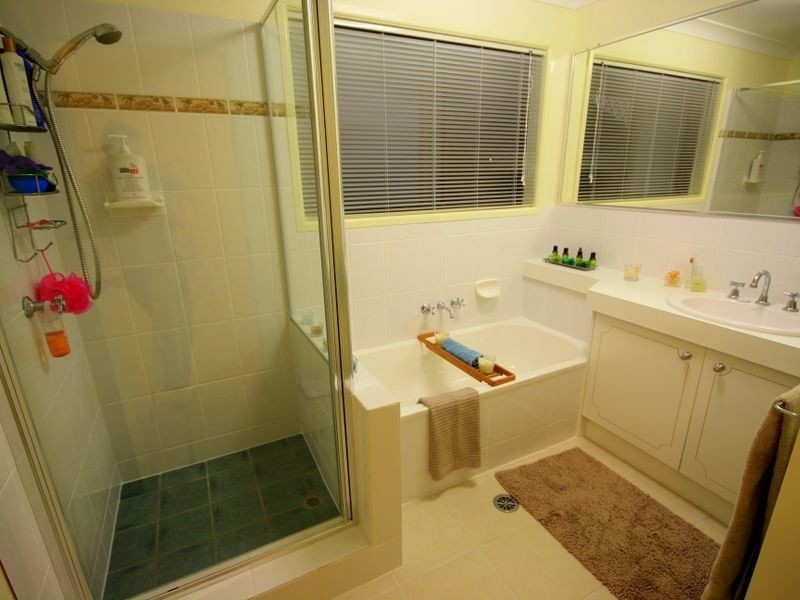 8 Tanglewood St, Runcorn QLD 4113