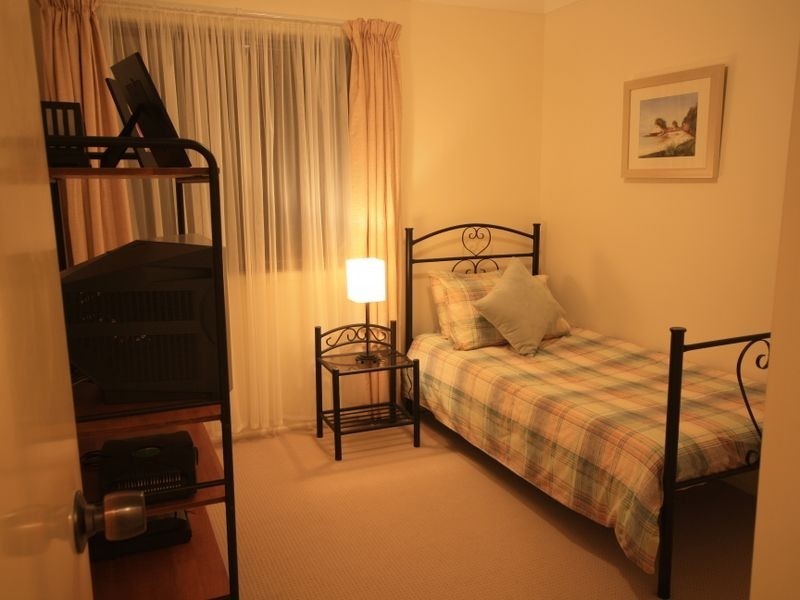 8 Tanglewood St, Runcorn QLD 4113