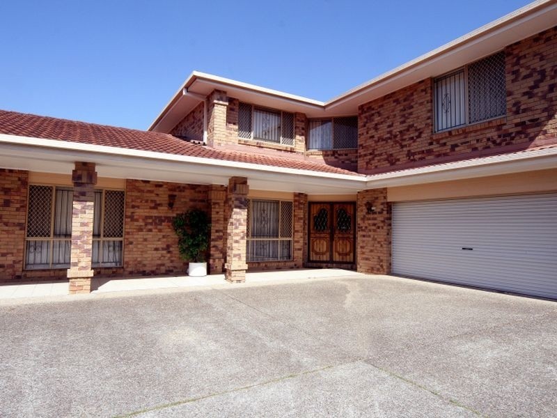 3 Burmel Street, Robertson QLD 4109