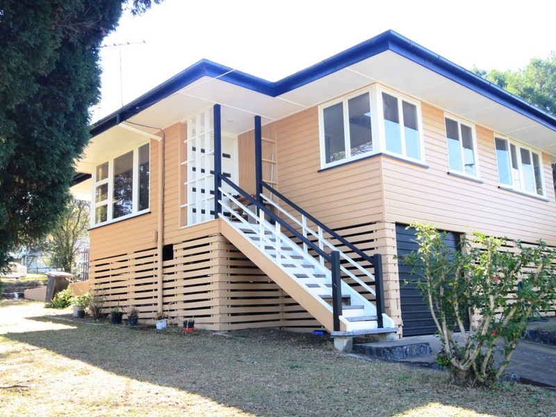 3 Dorien St, Mount Gravatt East QLD 4122