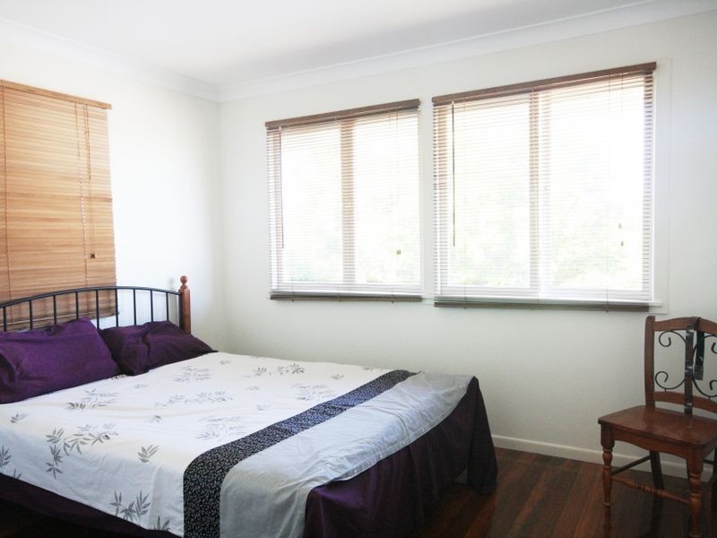 3 Dorien St, Mount Gravatt East QLD 4122