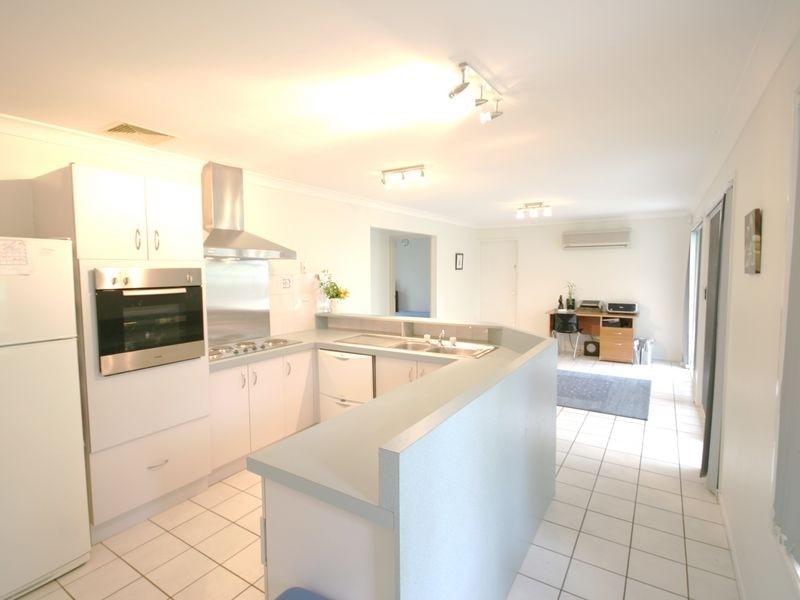 7 Condamine St, Runcorn QLD 4113