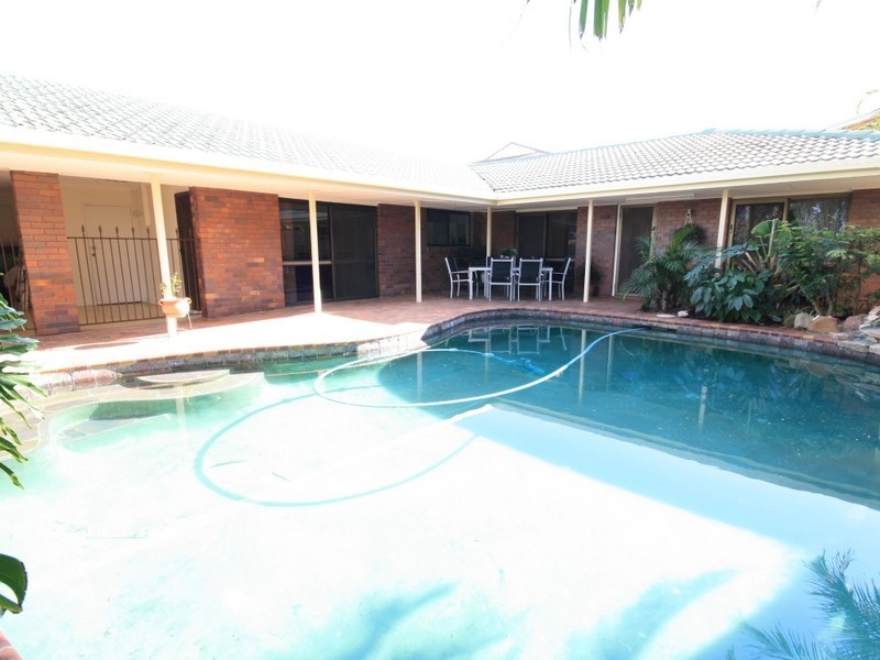 7 Peppercorn Pl, Sunnybank Hills QLD 4109