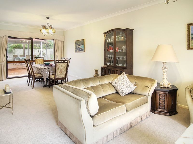 38 Veta Street, Robertson QLD 4109