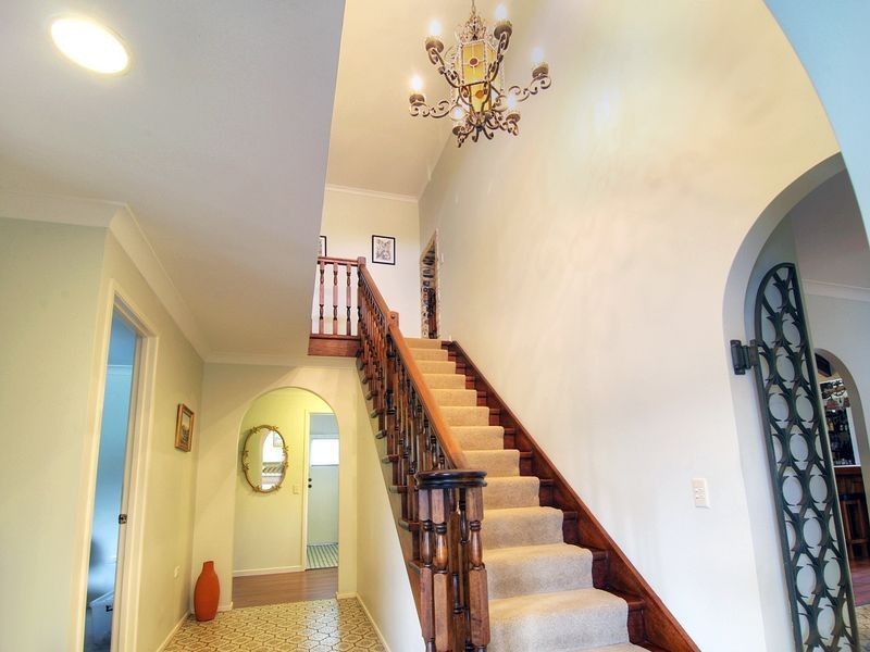 38 Veta Street, Robertson QLD 4109