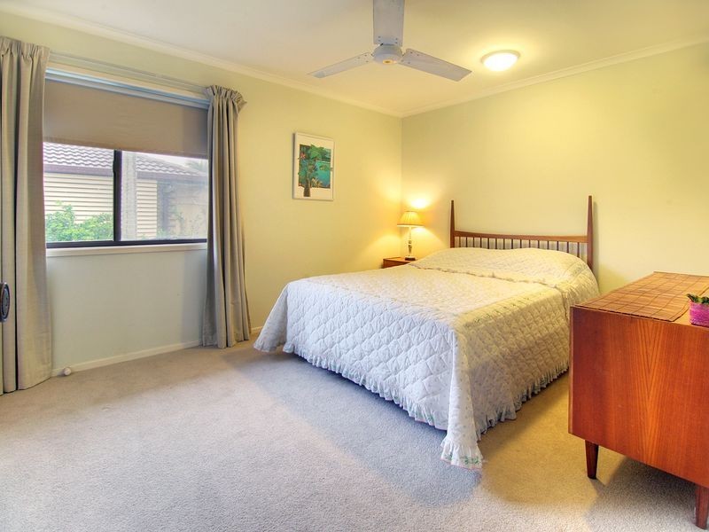 38 Veta Street, Robertson QLD 4109