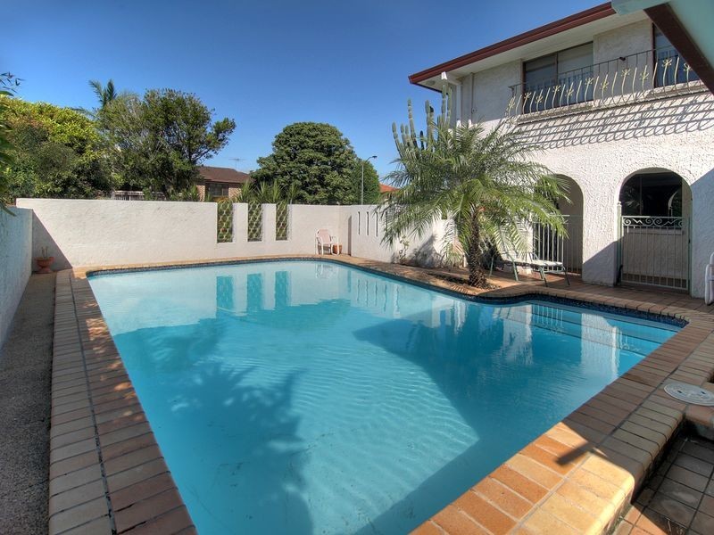 38 Veta Street, Robertson QLD 4109