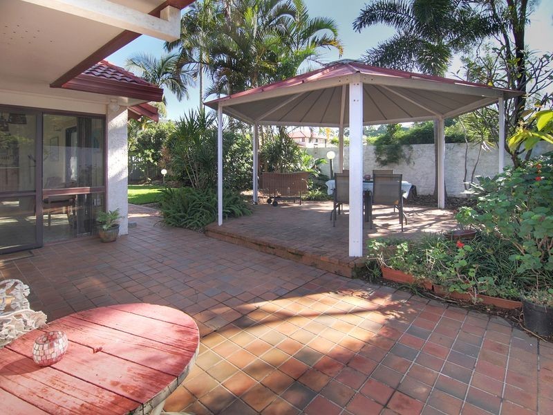 38 Veta Street, Robertson QLD 4109