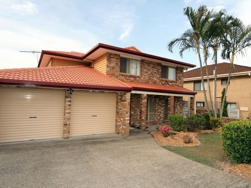 33 Banwell St, Carindale QLD 4152