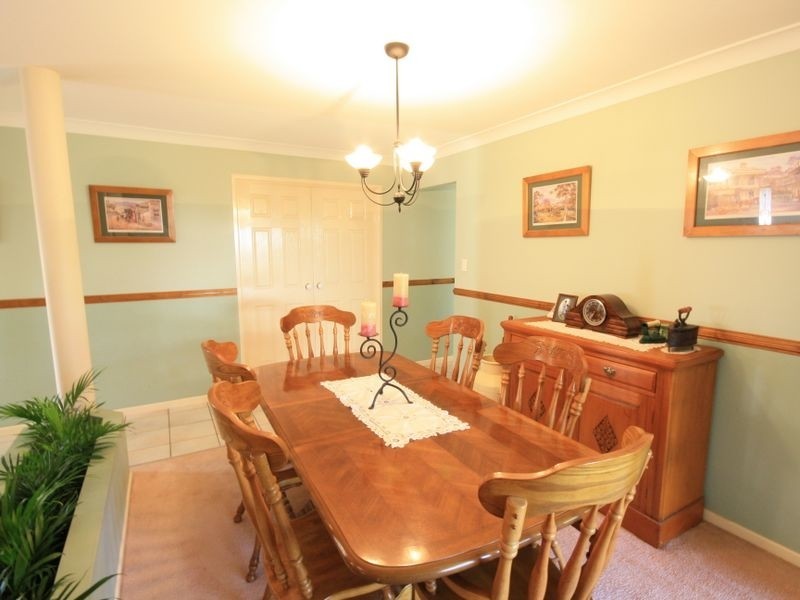 32 Lakewood Avenue, Parkinson QLD 4115