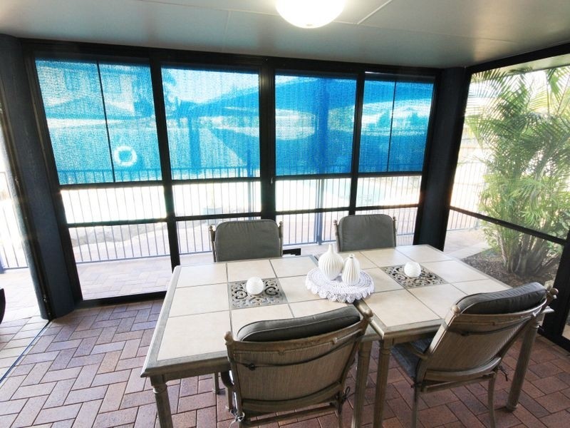 39 Lake Eyre Cr, Parkinson QLD 4115