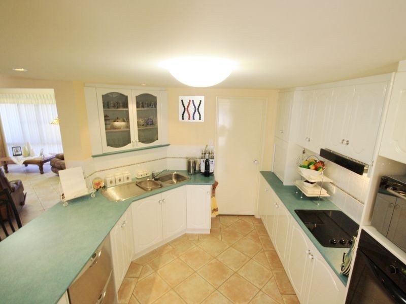 39 Lake Eyre Cr, Parkinson QLD 4115