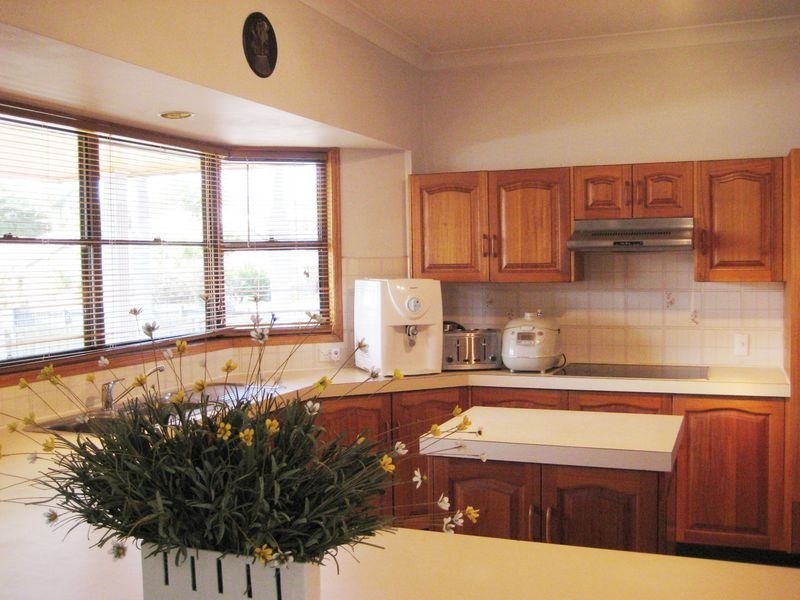 4 Hoover Court, Stretton QLD 4116