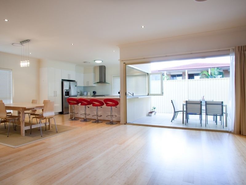 18 Pinnacle Pl, Eight Mile Plains QLD 4113