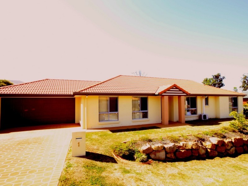 1 Pyranees Street, Calamvale QLD 4116