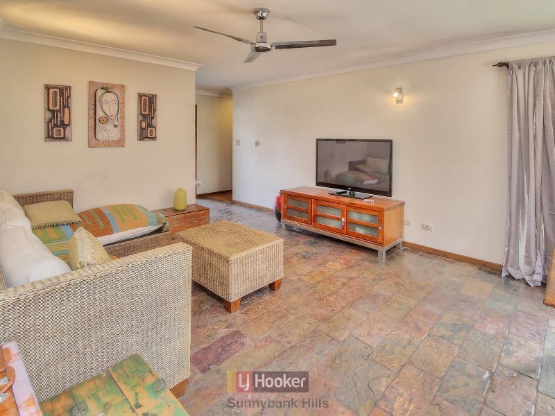 15 Westaway Street, Sunnybank Hills QLD 4109