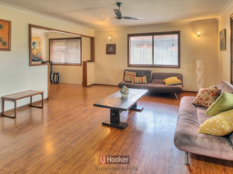 15 Westaway Street, Sunnybank Hills QLD 4109