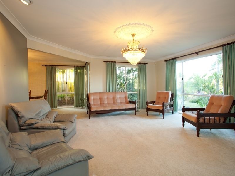 74 Michelangelo Cr, Mackenzie QLD 4156