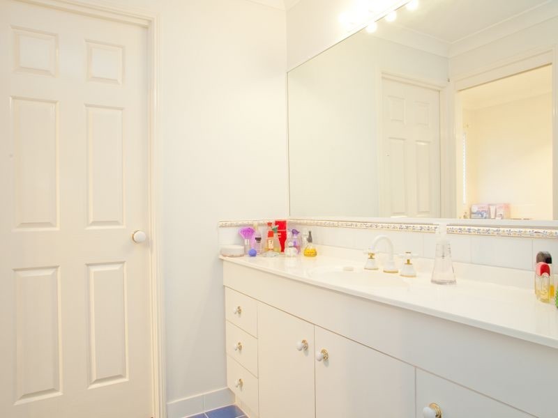 74 Michelangelo Cr, Mackenzie QLD 4156