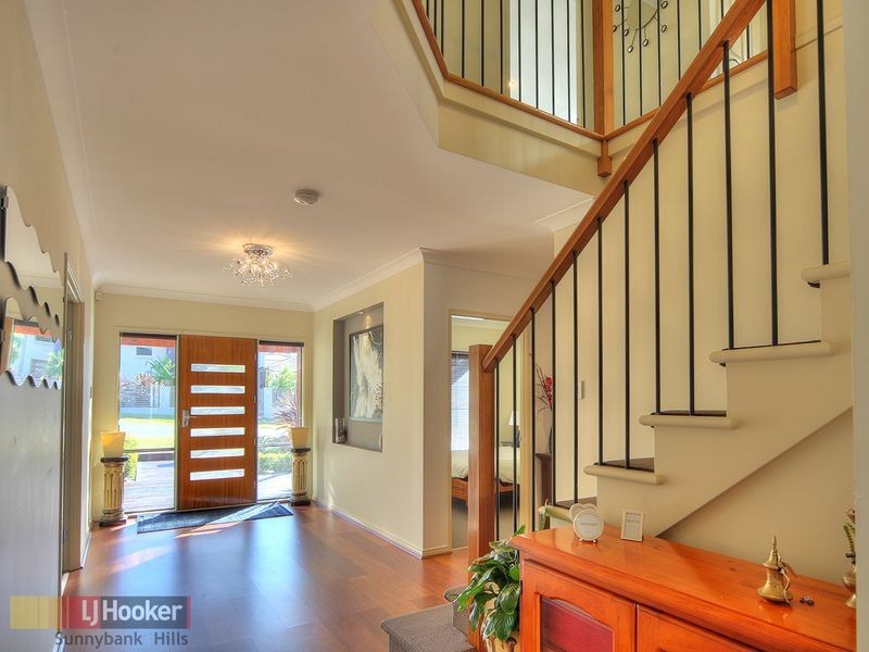 1 Crane Crescent, Runcorn QLD 4113